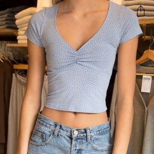 Brandy Melville Gina top